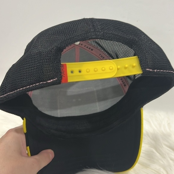 Goorin Bros. Iguana Party Summer Nights Blue/Yellow/Black Trucker - Picture 5 of 5